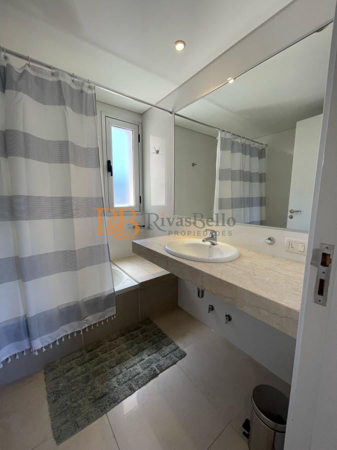 Apartamento ID.10 - Primera fila sobre el mar de la brava con hermosa vista