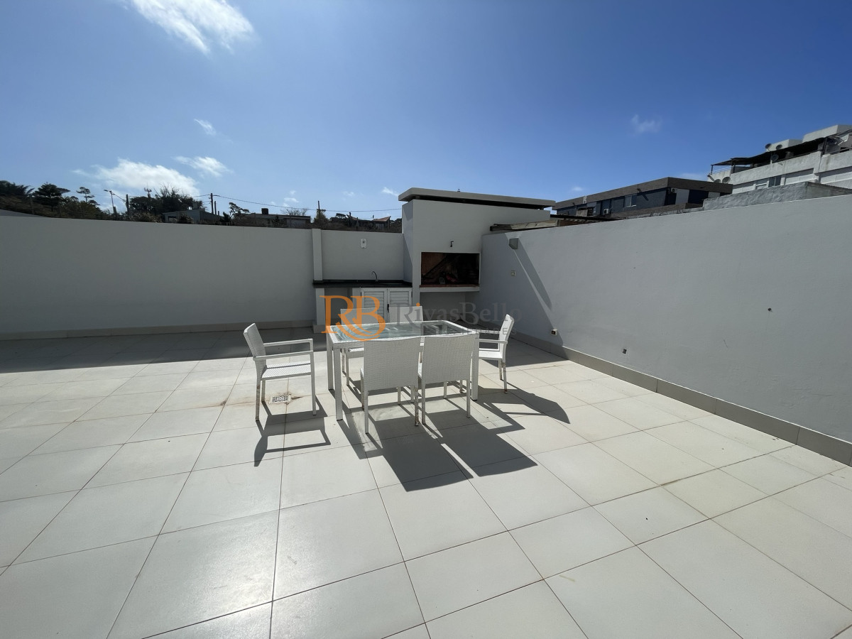 Apartamento ID.21 - Sobre la mansa gran departamento.