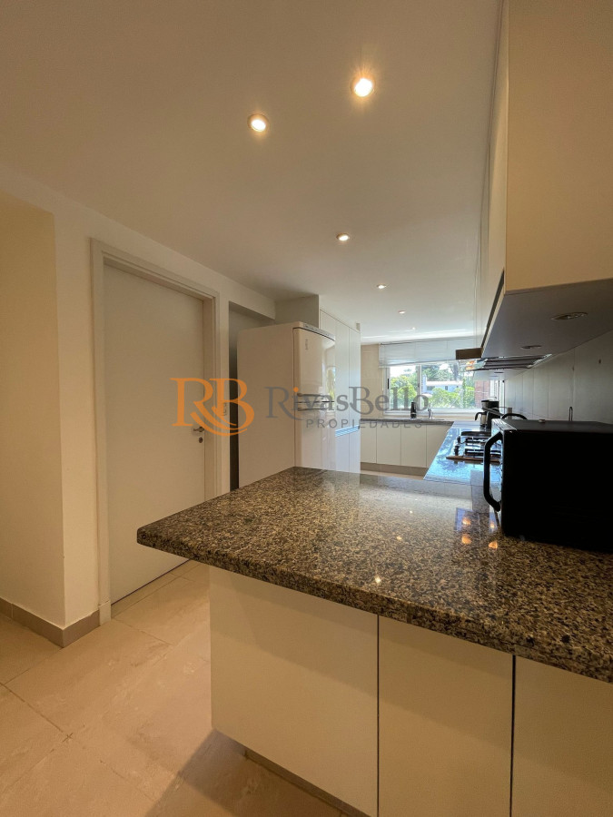 Apartamento ID.10 - Primera fila sobre el mar de la brava con hermosa vista