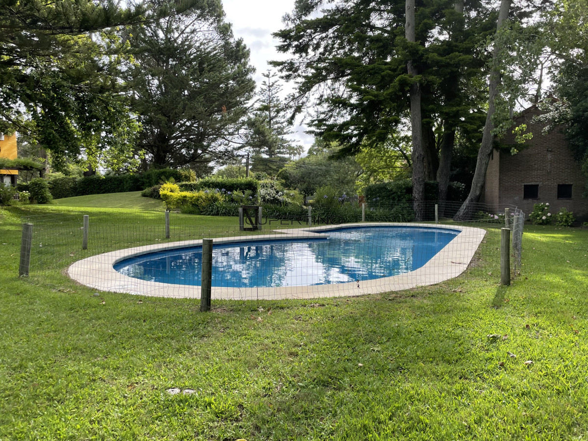 Rincón del Indio, a dos cuadras del mar con piscina climatizada — foto 31