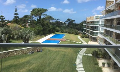 Terrazas de Villa Brava desarrollado en 3 Bloques con un total de  29 apartamentos a 100 metros del mar.