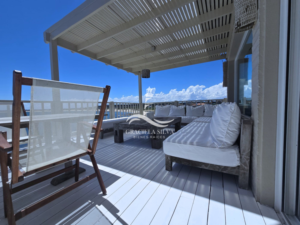 Casa ID.400 - Exclusiva casa en primera línea al mar - vistas únicas en José Ignacio