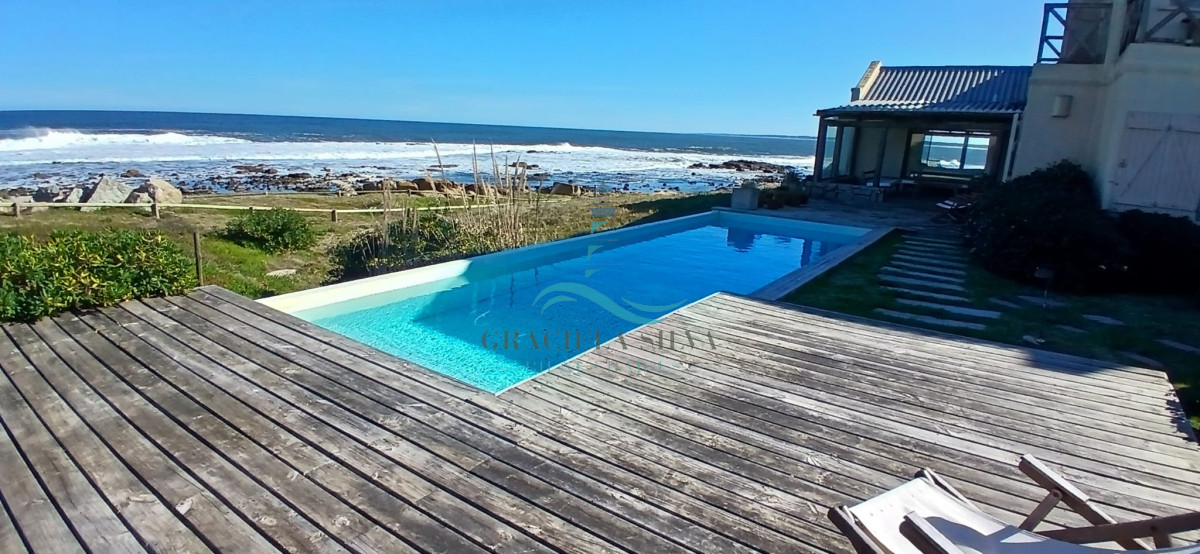 Casa ID.398 - Casa On The Rocks -José Ignacio