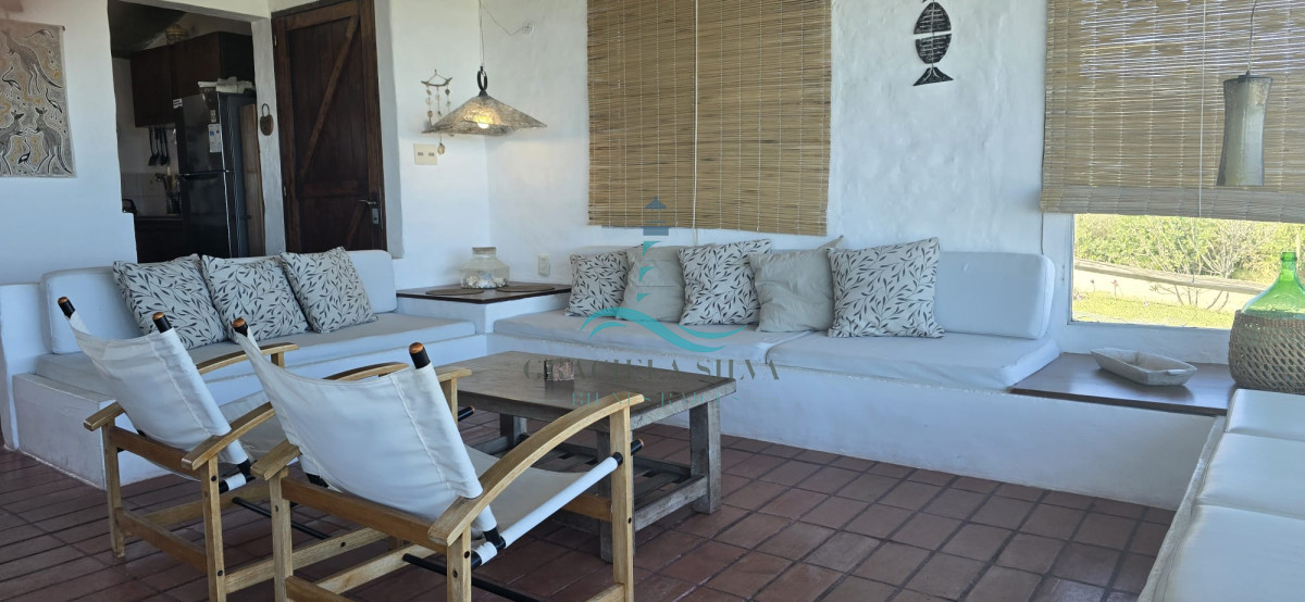 Casa ID.421 - Cómoda casa en primera línea mar 3 dormitorios