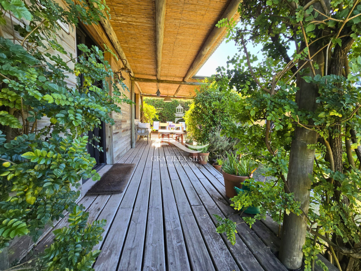 Casa ID.394 - Casa funcional y luminosa con amplio patio -José Ignacio