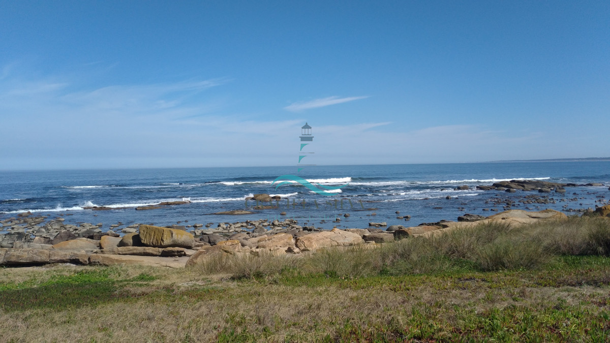 Casa ID.398 - Casa On The Rocks -José Ignacio