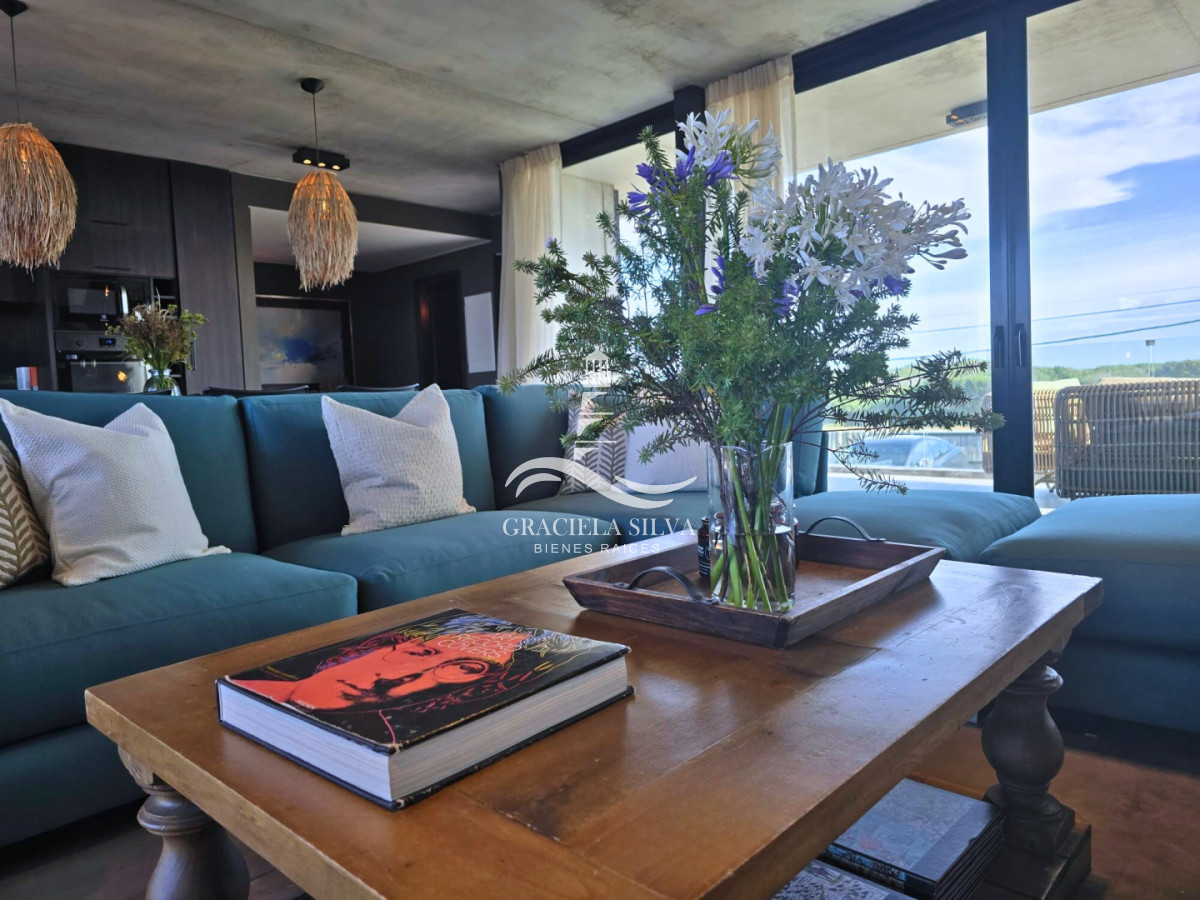 Casa ID.449/Exclusiva-y-moderna-casa-en-La-Juanita - Exclusiva y moderna casa en La Juanita