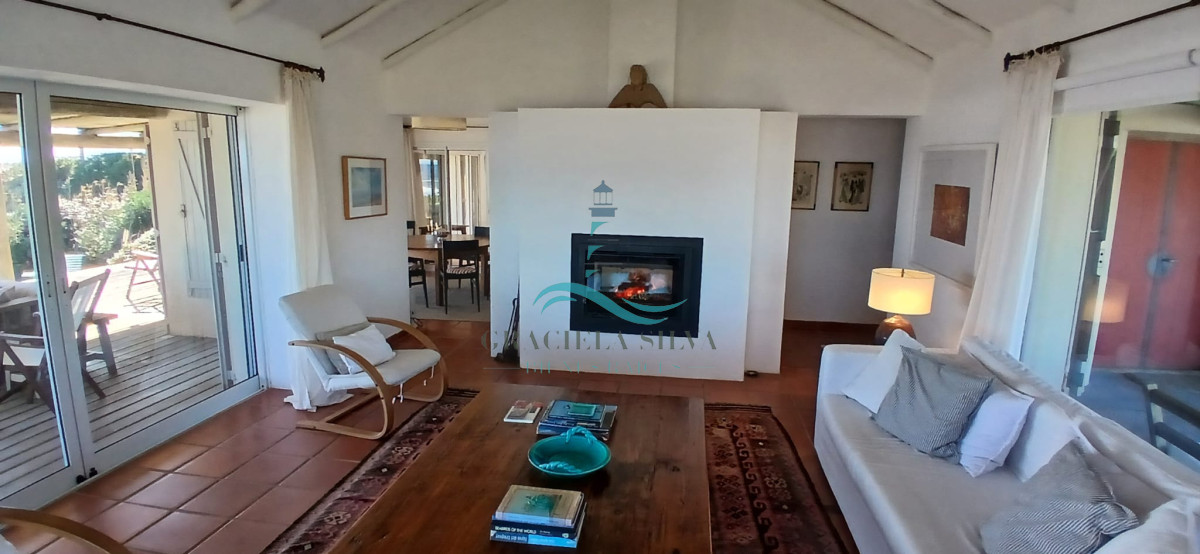 Casa ID.398 - Casa On The Rocks -José Ignacio