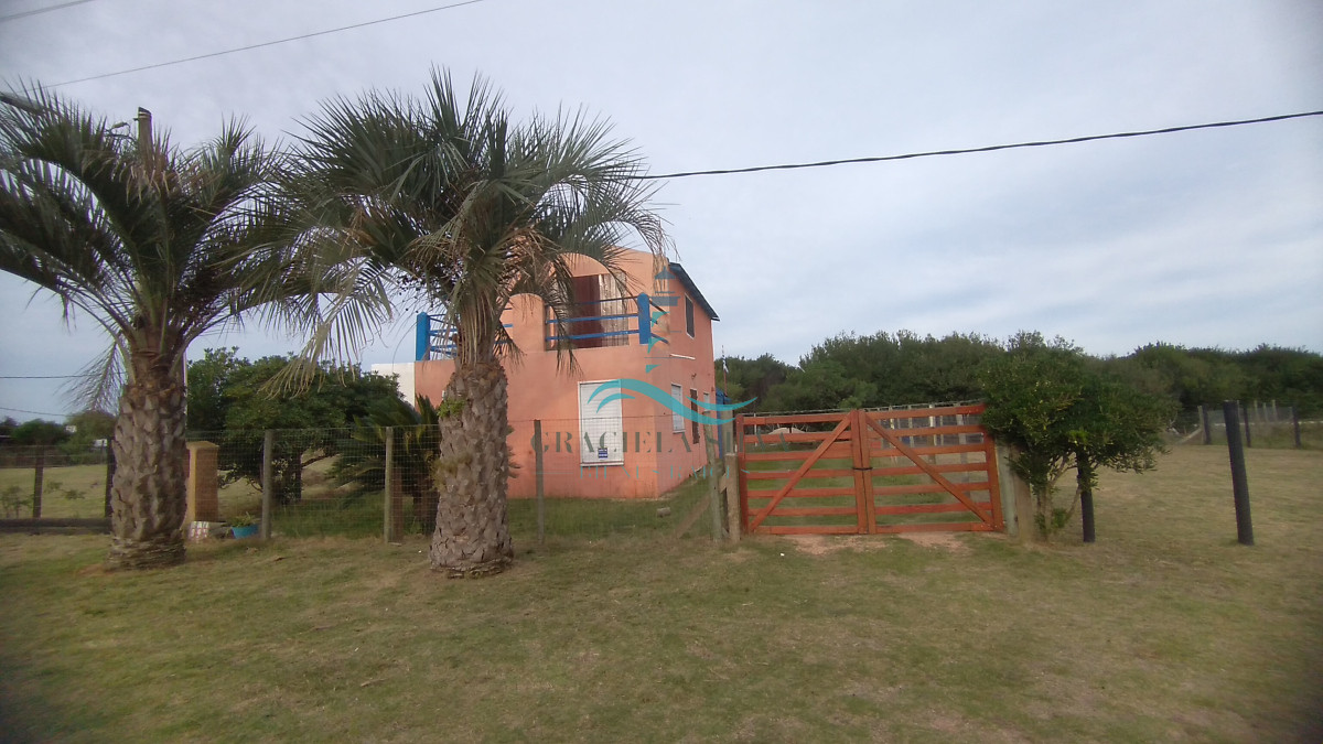 Casa ID.382/Casa-en-Santa-Mónica-2-dorm. - Casa en Santa Mónica -2 dorm.