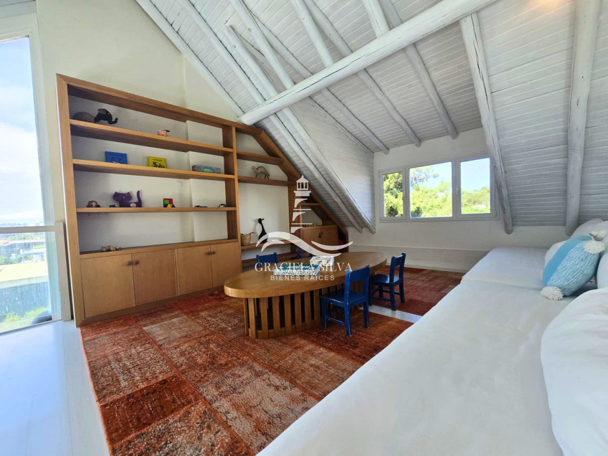 Casa ID.400 - Exclusiva casa en primera línea al mar - vistas únicas en José Ignacio