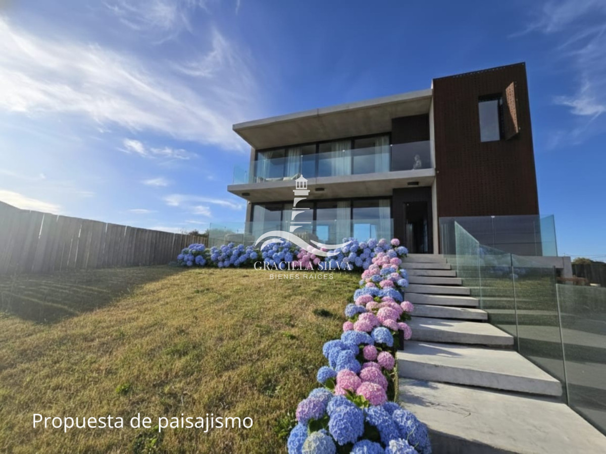 Casa ID.449/Exclusiva-y-moderna-casa-en-La-Juanita - Exclusiva y moderna casa en La Juanita