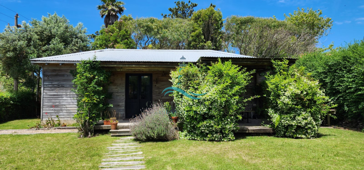 Casa ID.394 - Casa funcional y luminosa con amplio patio -José Ignacio