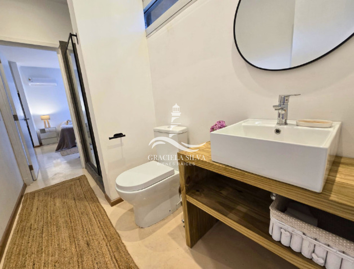 Casa ID.455/Casa-moderna-a-metros-del-mar-en-Balneario-Buenos-Aires--Límite-Punta-Piedras - Casa moderna a metros del mar en Balneario Buenos Aires - Límite Punta Piedras