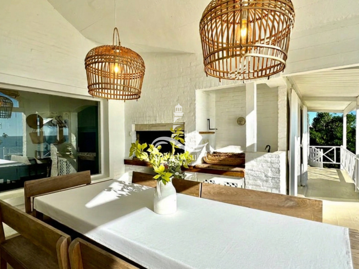 Casa ID.396 - Impresionante casa frente al mar en José Ignacio