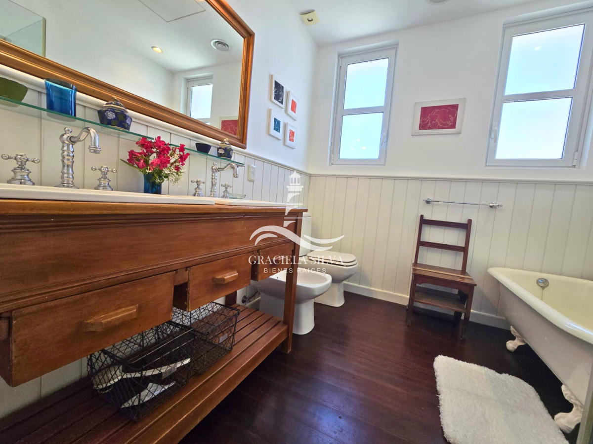 Casa ID.400 - Exclusiva casa en primera línea al mar - vistas únicas en José Ignacio