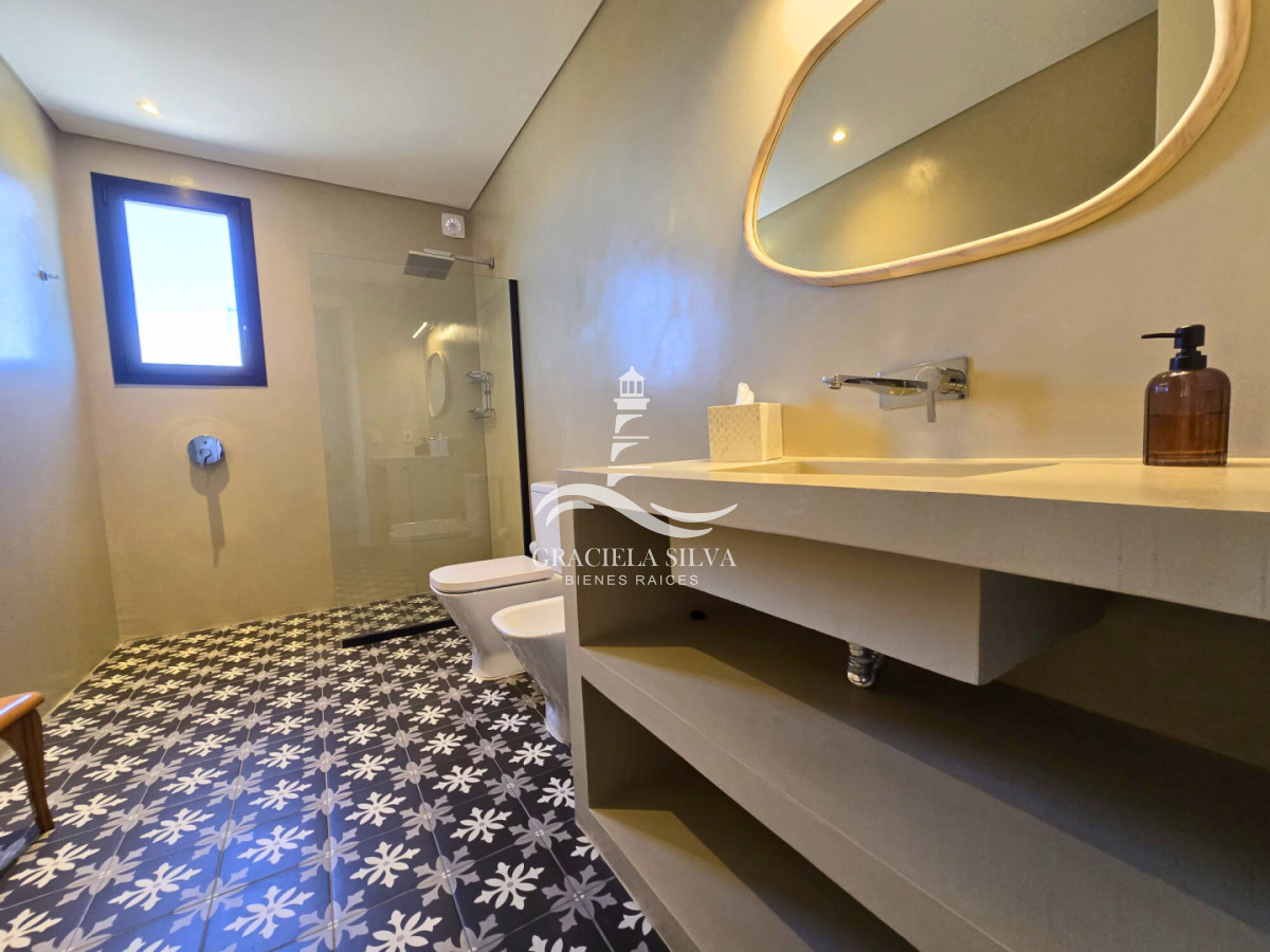 Casa ID.458/Casa-Moderna-con-Vista-Abierta-al-Mar-La-Juanita - Casa Moderna con Vista Abierta al Mar -La Juanita