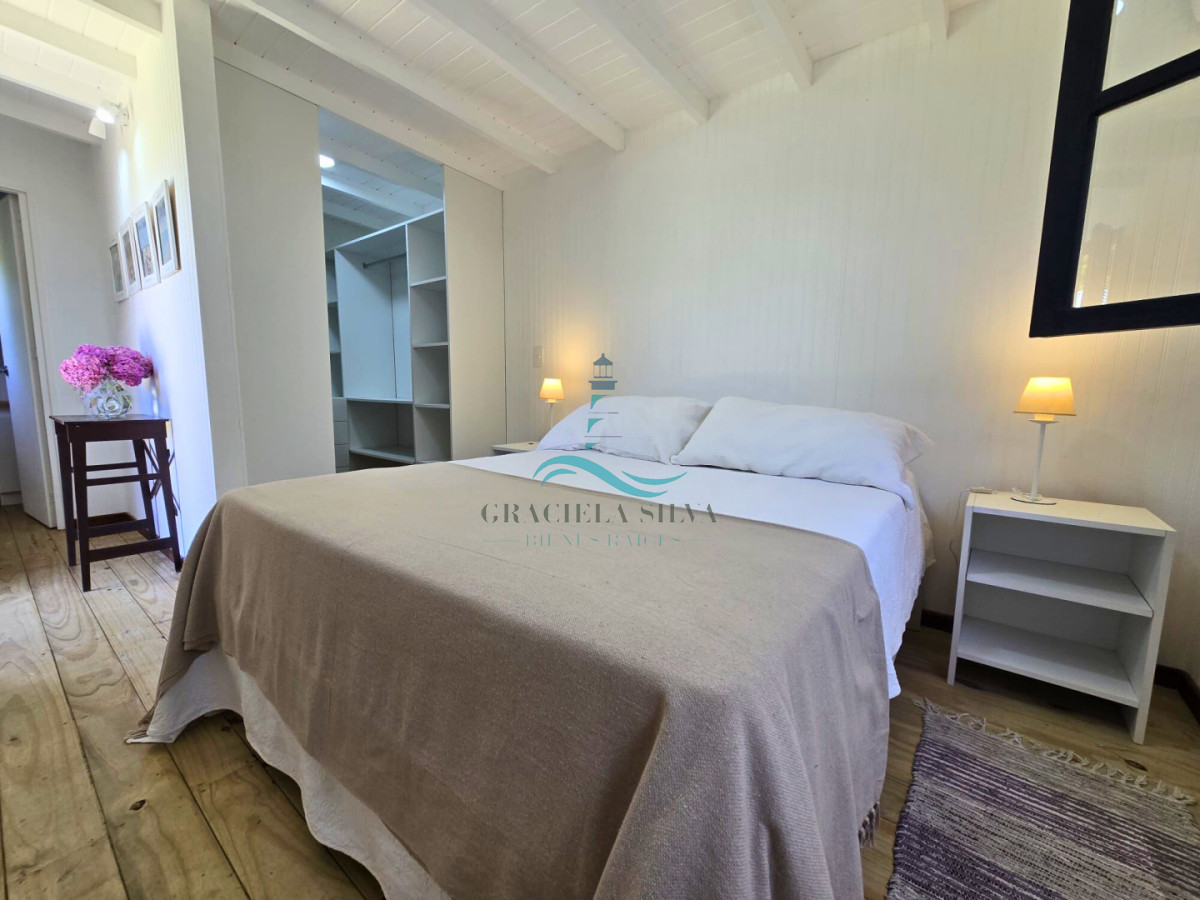 Casa ID.394 - Casa funcional y luminosa con amplio patio -José Ignacio