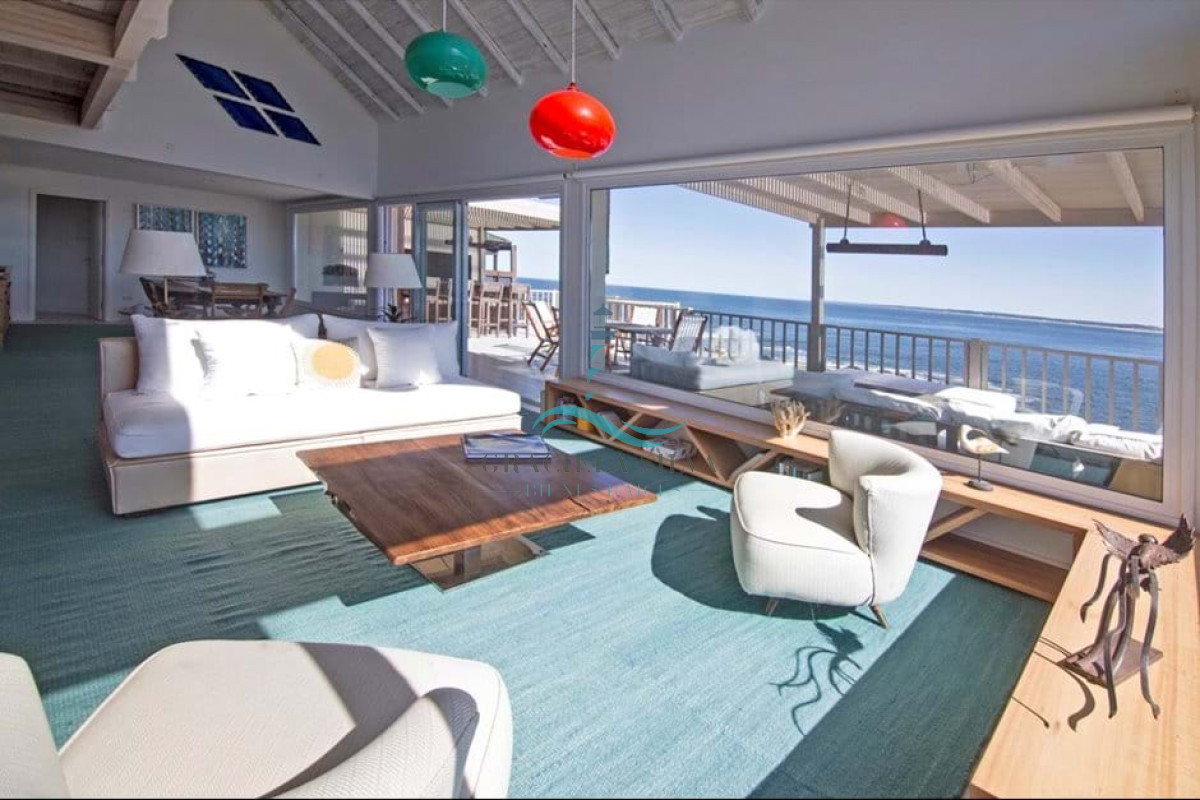 Casa ID.400 - Exclusiva casa en primera línea al mar - vistas únicas en José Ignacio