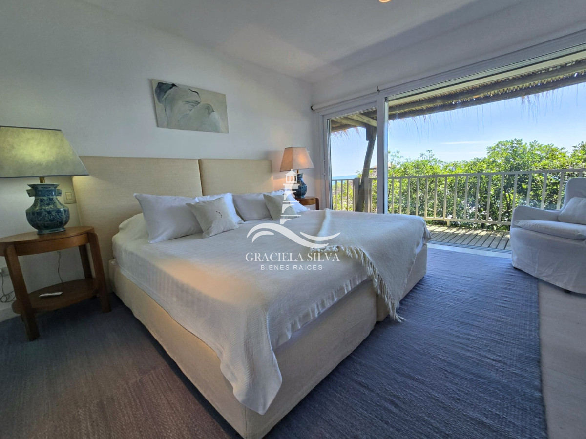 Casa ID.400 - Exclusiva casa en primera línea al mar - vistas únicas en José Ignacio