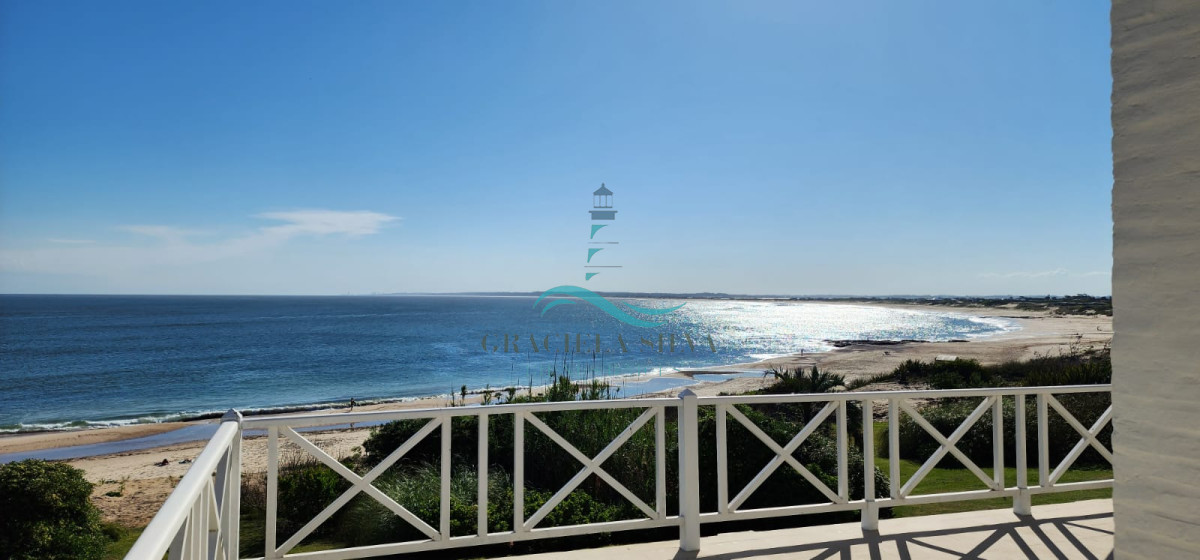 Casa ID.396 - Impresionante casa frente al mar en José Ignacio