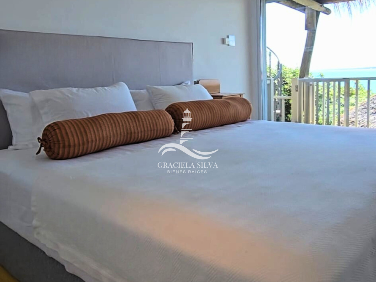 Casa ID.400 - Exclusiva casa en primera línea al mar - vistas únicas en José Ignacio