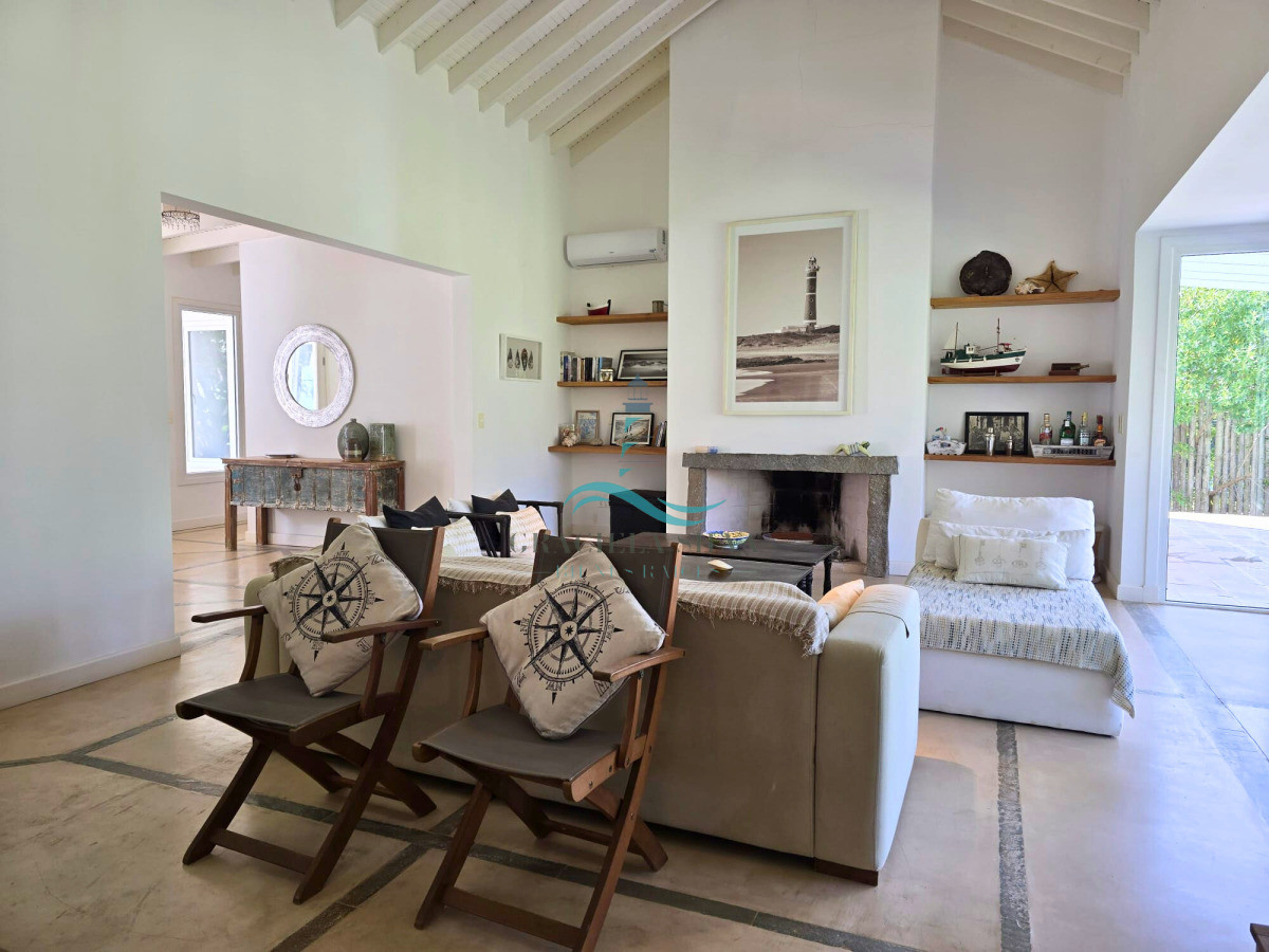 Casa ID.453/Casa-de-3-dormitorios-con-Piscina-en-Pinar-del-Faro--José-Ignacio - Casa de 3 dormitorios con Piscina en Pinar del Faro - José Ignacio