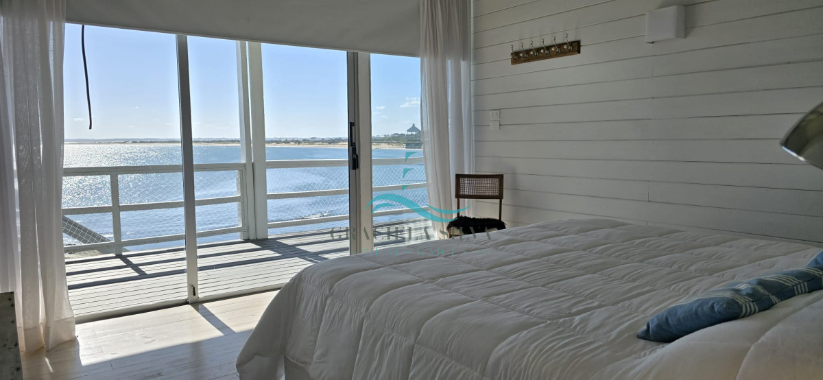 Casa ID.415 - Espectacular casa primera línea de mar en José Ignacio