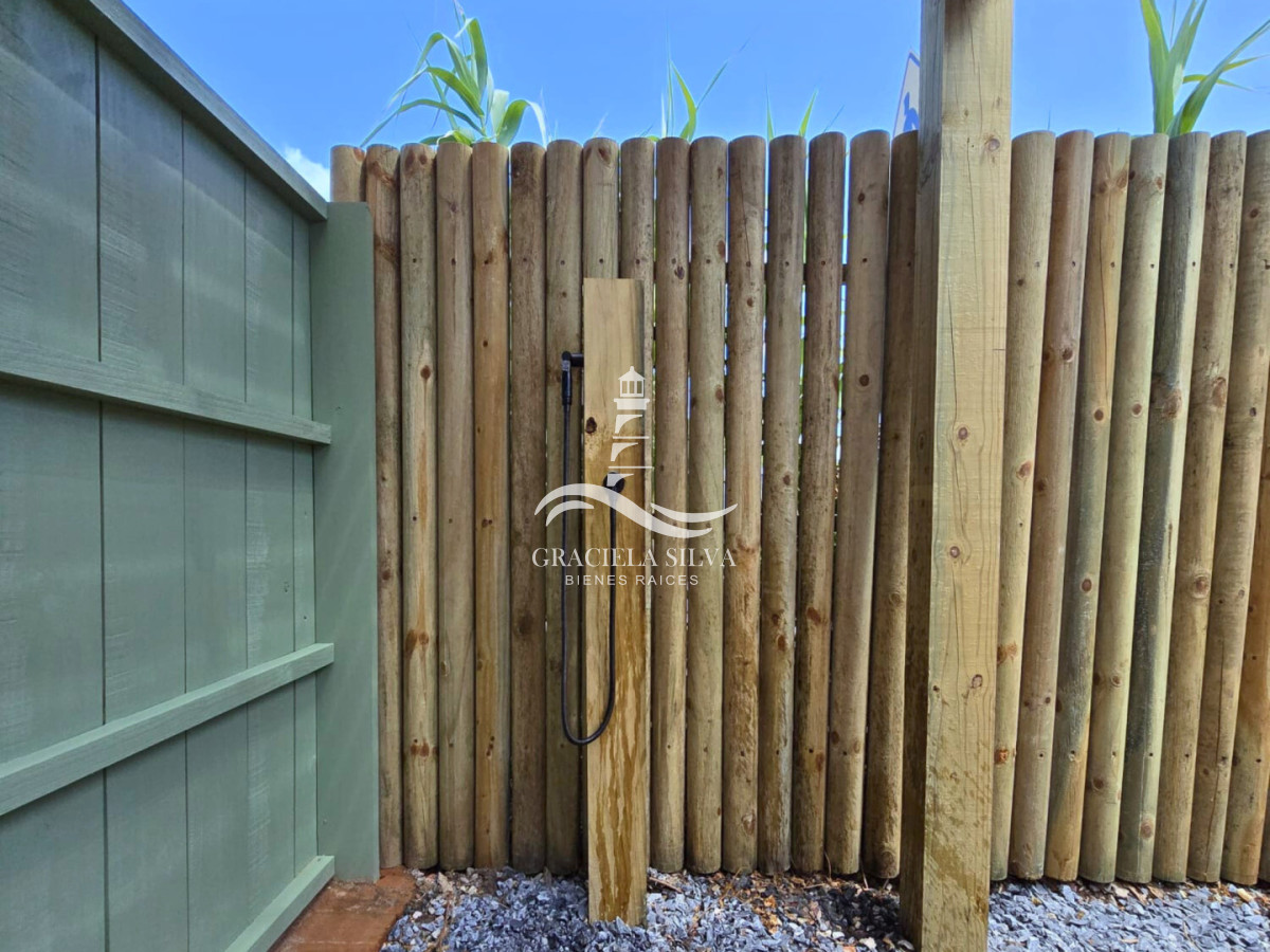 Casa ID.457/Casa-con-piscina-y-encanto-natural-a-3-cuadras-de-la-playa-José-Ignacio - Casa con piscina y encanto natural a 3 cuadras de la playa -José Ignacio