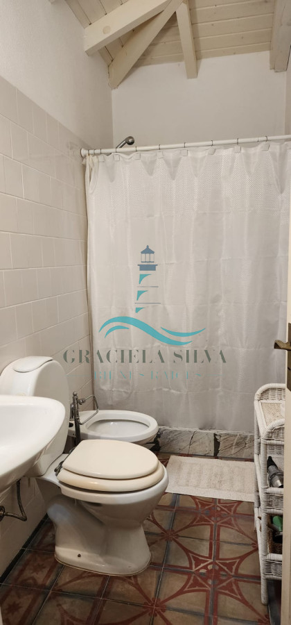 Casa ID.394 - Casa funcional y luminosa con amplio patio -José Ignacio