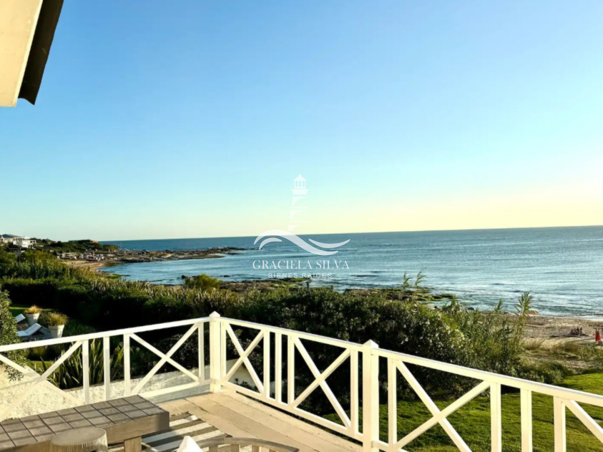 Casa ID.396 - Impresionante casa frente al mar en José Ignacio