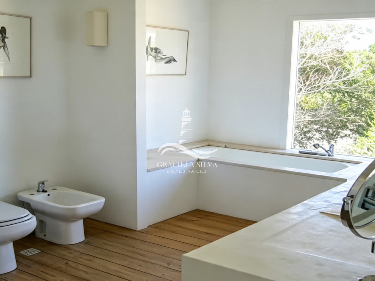 Casa ID.467/Casa-con-piscina-infinita-a-pasos-de-José-Ignacio - Casa con piscina infinita a pasos de José Ignacio