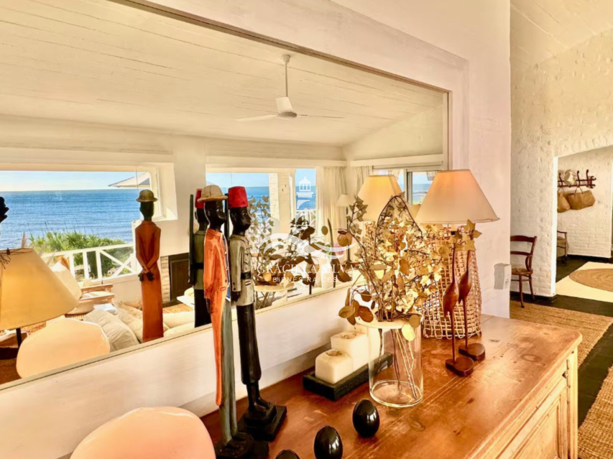 Casa ID.396 - Impresionante casa frente al mar en José Ignacio