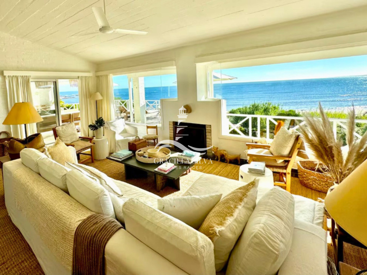 Casa ID.396 - Impresionante casa frente al mar en José Ignacio