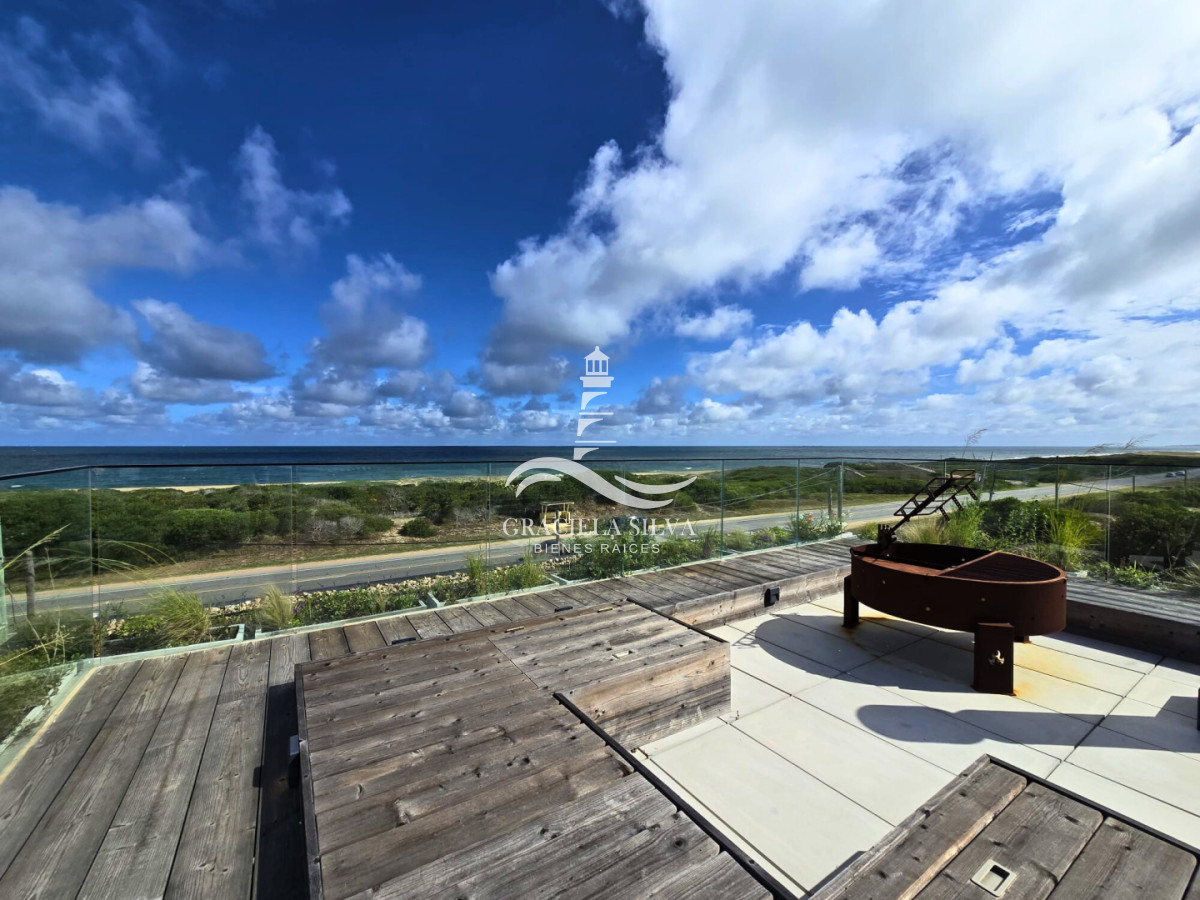 Casa ID.454/Residencia-frente-al-mar-en-La-Juanita-José-Ignacio - Residencia frente al mar en La Juanita-José Ignacio