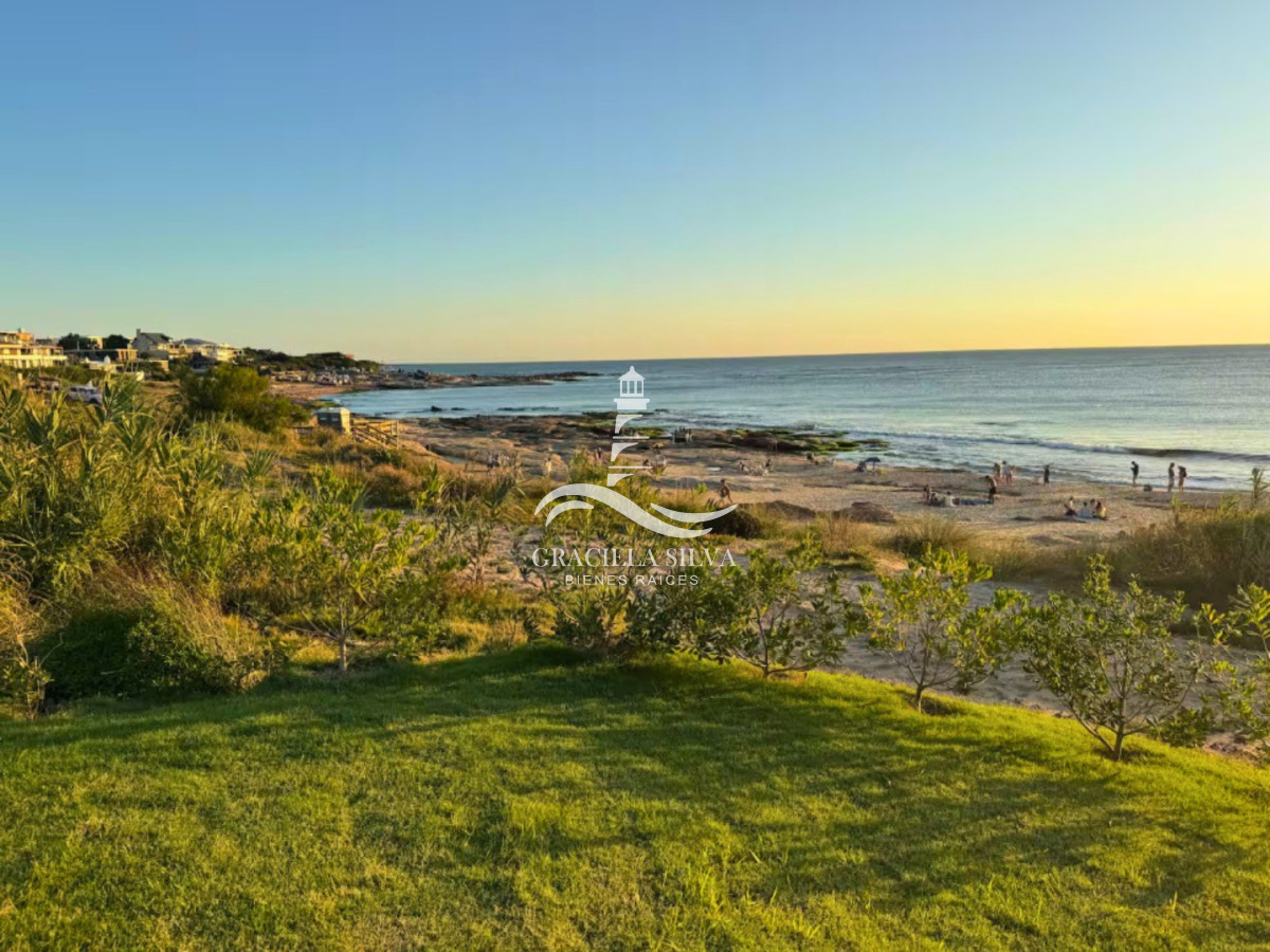 Casa ID.396 - Impresionante casa frente al mar en José Ignacio