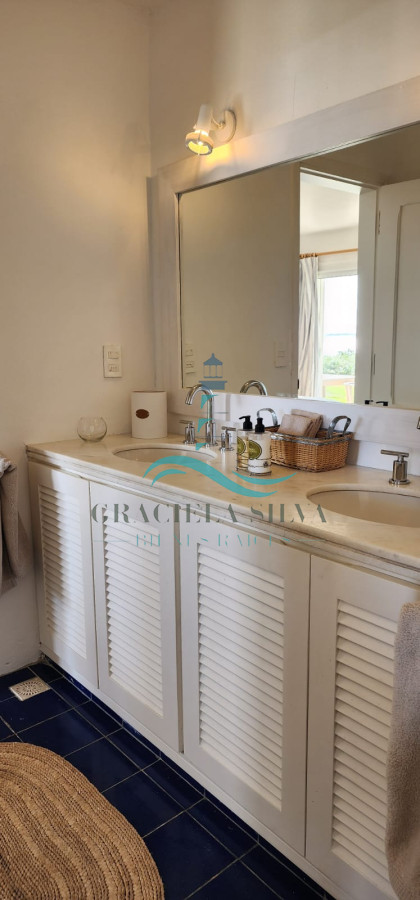 Casa ID.396 - Impresionante casa frente al mar en José Ignacio