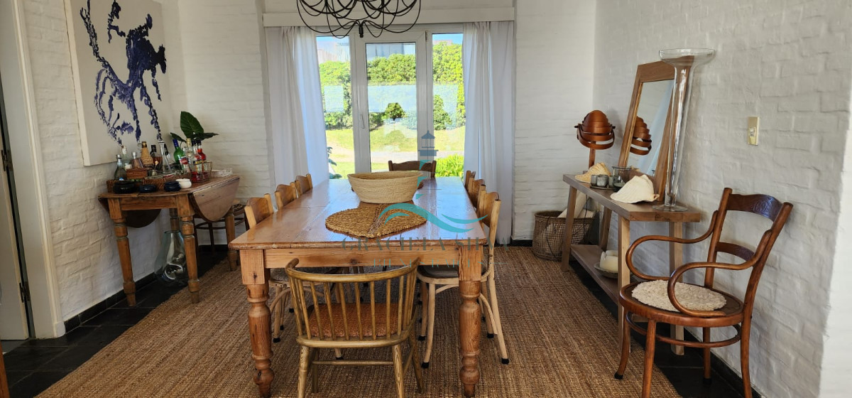 Casa ID.396 - Impresionante casa frente al mar en José Ignacio