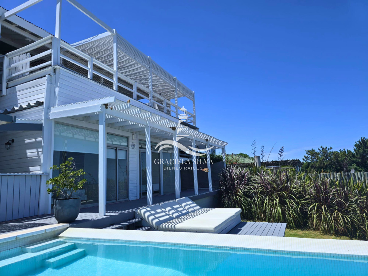 Casa ID.415 - Espectacular casa primera línea de mar - José Ignacio