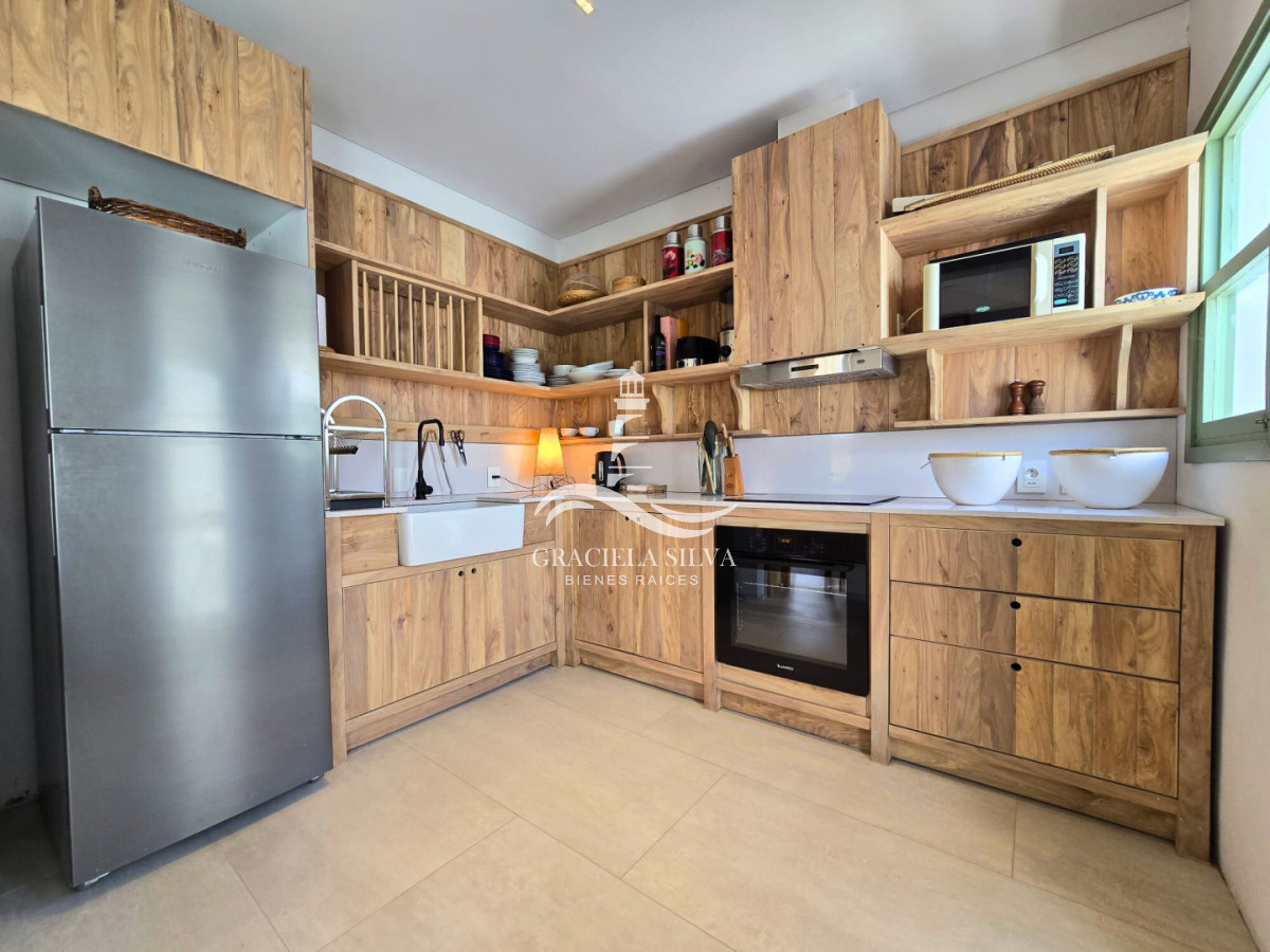 Casa ID.457/Casa-con-piscina-y-encanto-natural-a-3-cuadras-de-la-playa-José-Ignacio - Casa con piscina y encanto natural a 3 cuadras de la playa -José Ignacio