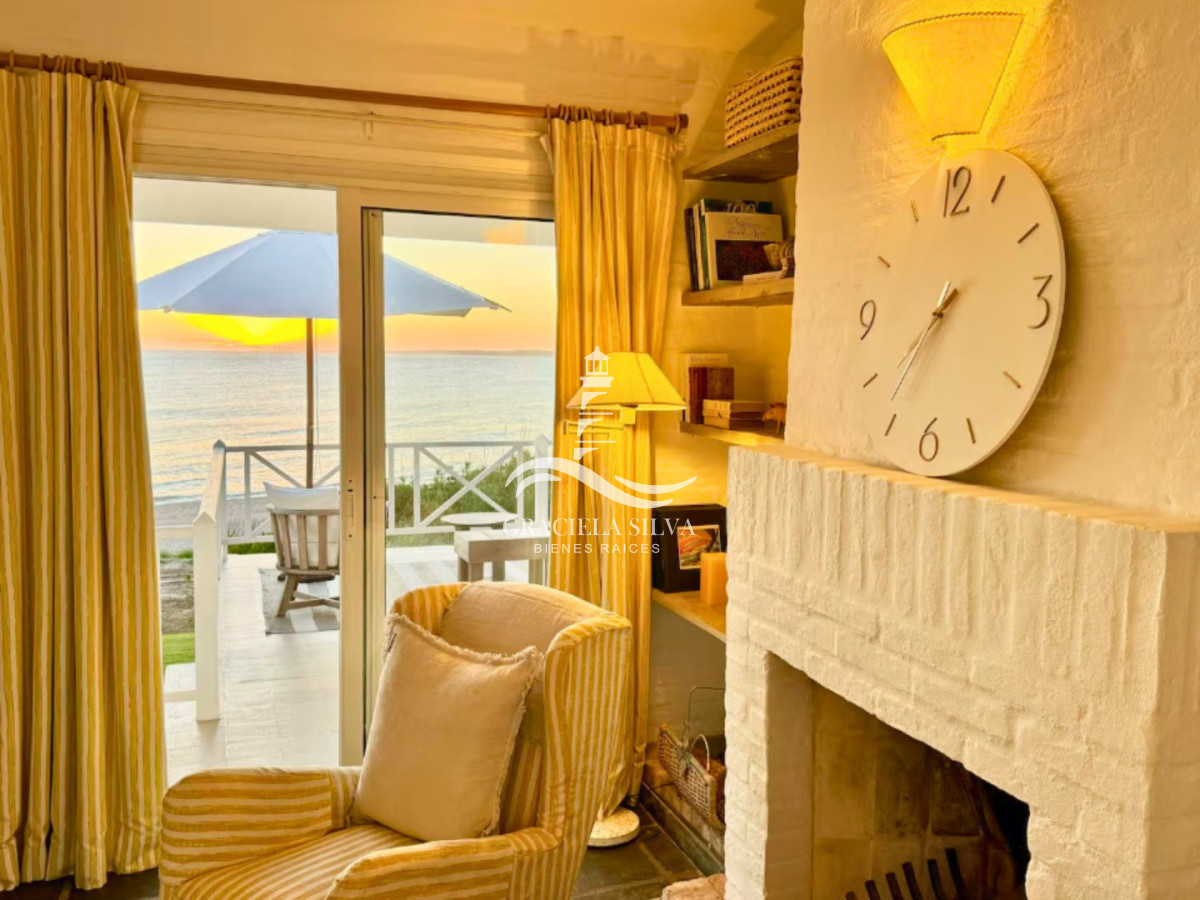 Casa ID.396 - Impresionante casa frente al mar en José Ignacio