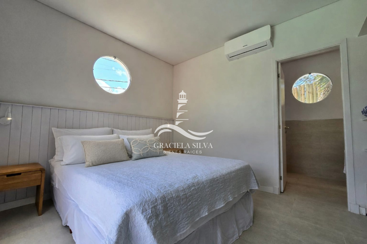 Casa ID.457/Casa-con-piscina-y-encanto-natural-a-3-cuadras-de-la-playa-José-Ignacio - Casa con piscina y encanto natural a 3 cuadras de la playa -José Ignacio