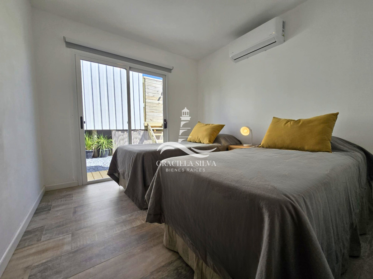 Casa ID.459/Casa-en-alquiler--a-pasos-del-mar - Casa en alquiler - a pasos del mar