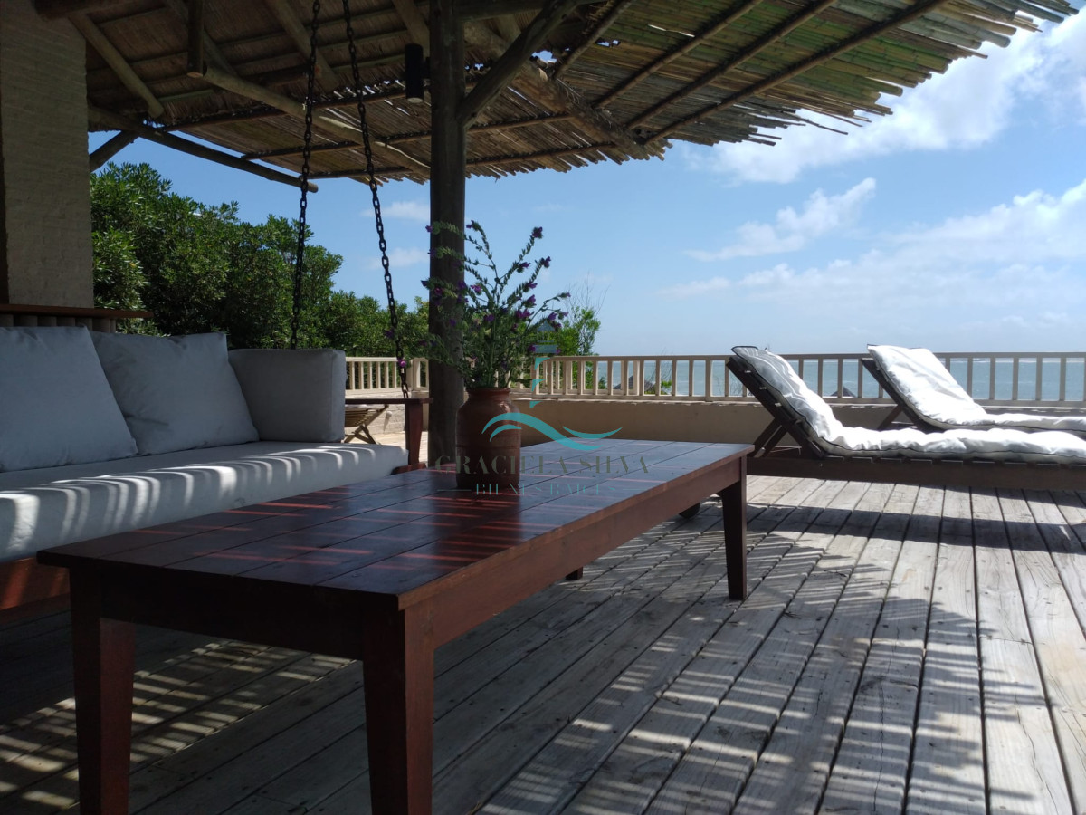 Casa ID.400 - Exclusiva casa en primera línea al mar - vistas únicas en José Ignacio