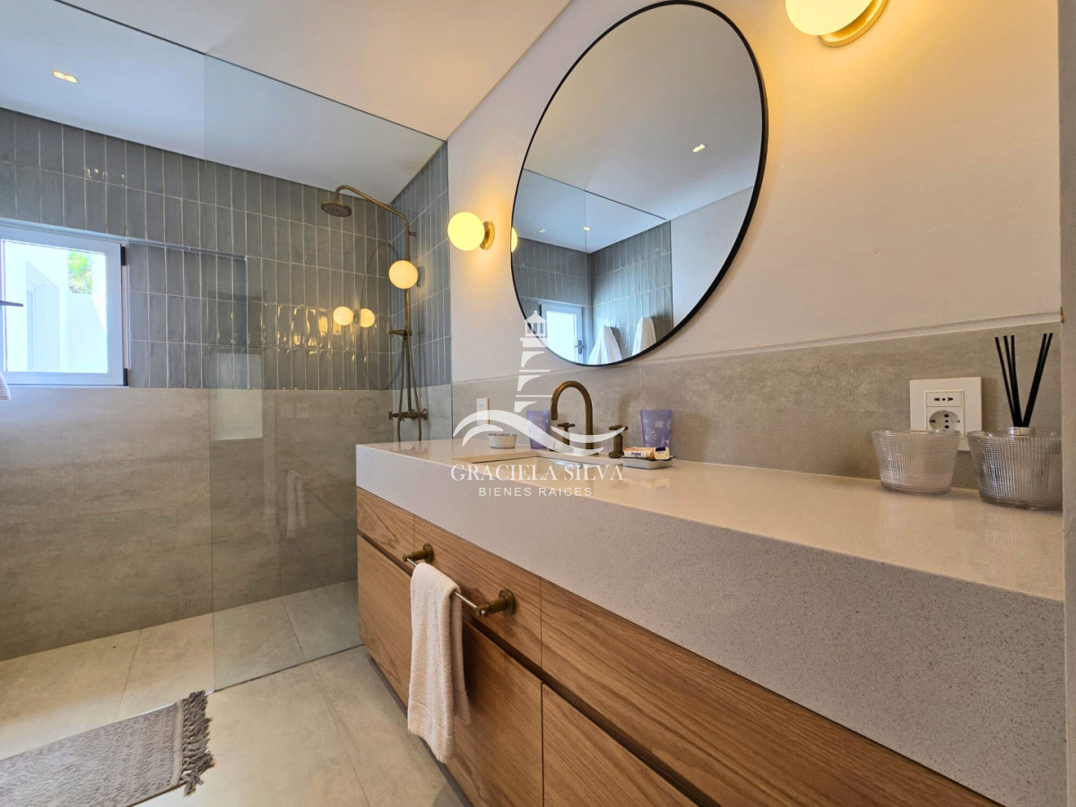 Casa ID.457/Casa-con-piscina-y-encanto-natural-a-3-cuadras-de-la-playa-José-Ignacio - Casa con piscina y encanto natural a 3 cuadras de la playa -José Ignacio