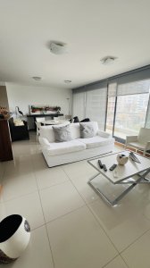 Apartamento en Punta del Este, frente al mar, Brava, alquiler temporal - PRE904A