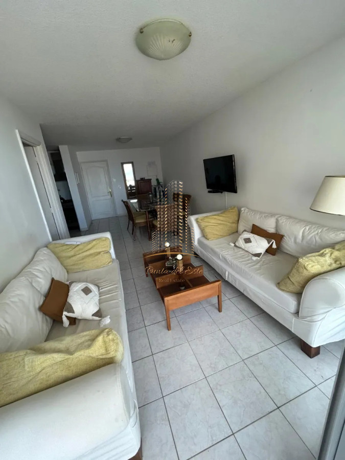 Apartamento en Punta del Este, alquiler temporada verano - PRE826A