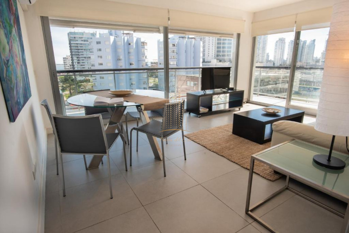 Apartamento en alquiler temporal en Punta del Este - PRE911A