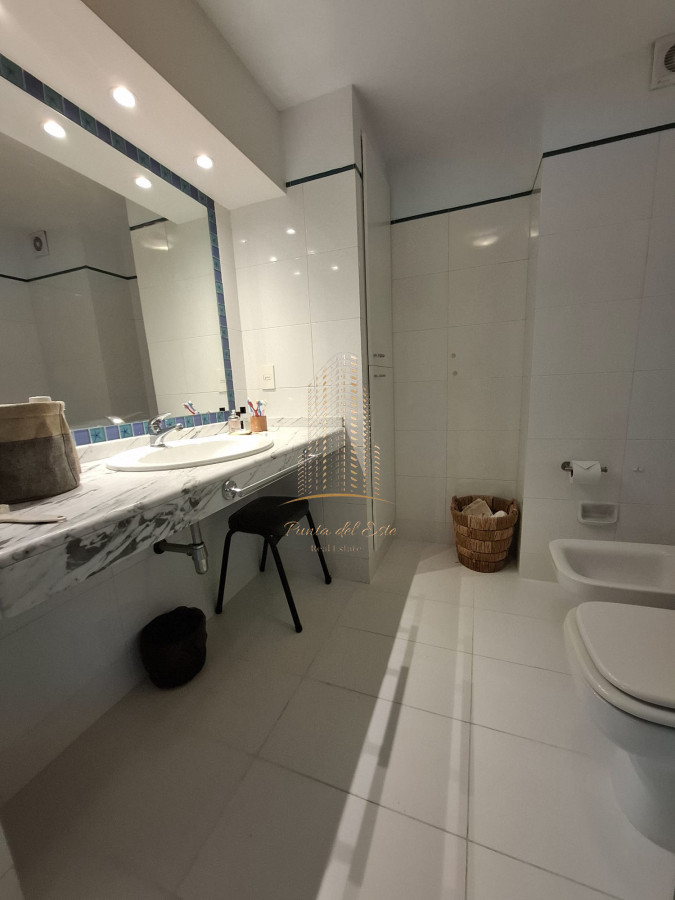 Apartamento ID.619 - Apartamento en alquiler temporal y venta en Punta del Este