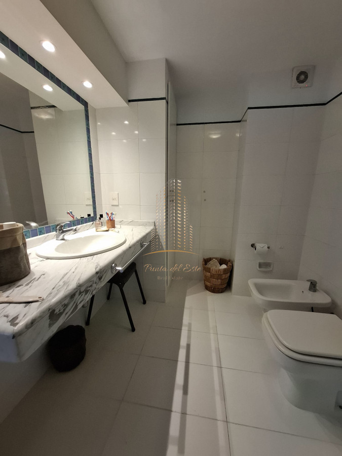 Apartamento ID.619 - Apartamento en alquiler temporal y venta en Punta del Este