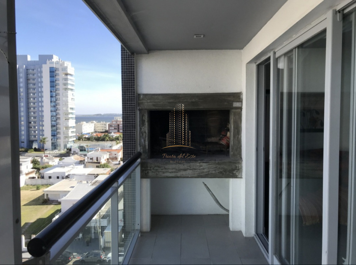 Apartamento ID.491 - Apartamento en alquiler temporal en Punta del Este con parrillero propio